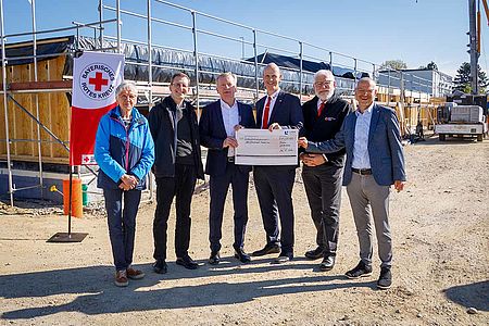 Spendenübergabe des Bistums Passau an das BRK Rottal-Inn Hospiz in Pfarrkirchen